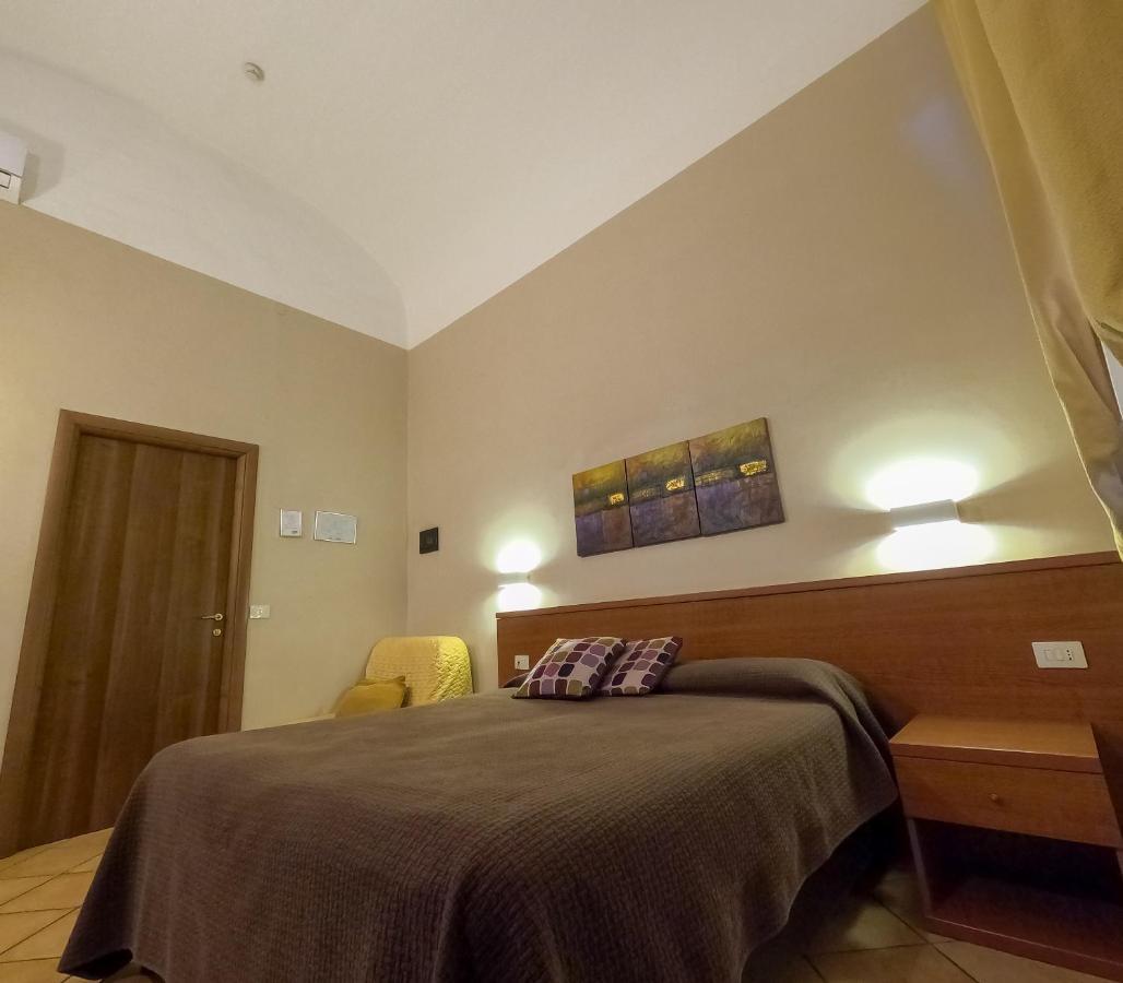 Hotel Cervia Rome Exterior photo