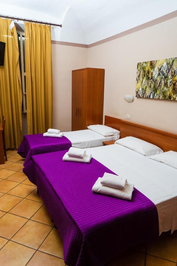 Hotel Cervia Rome Exterior photo