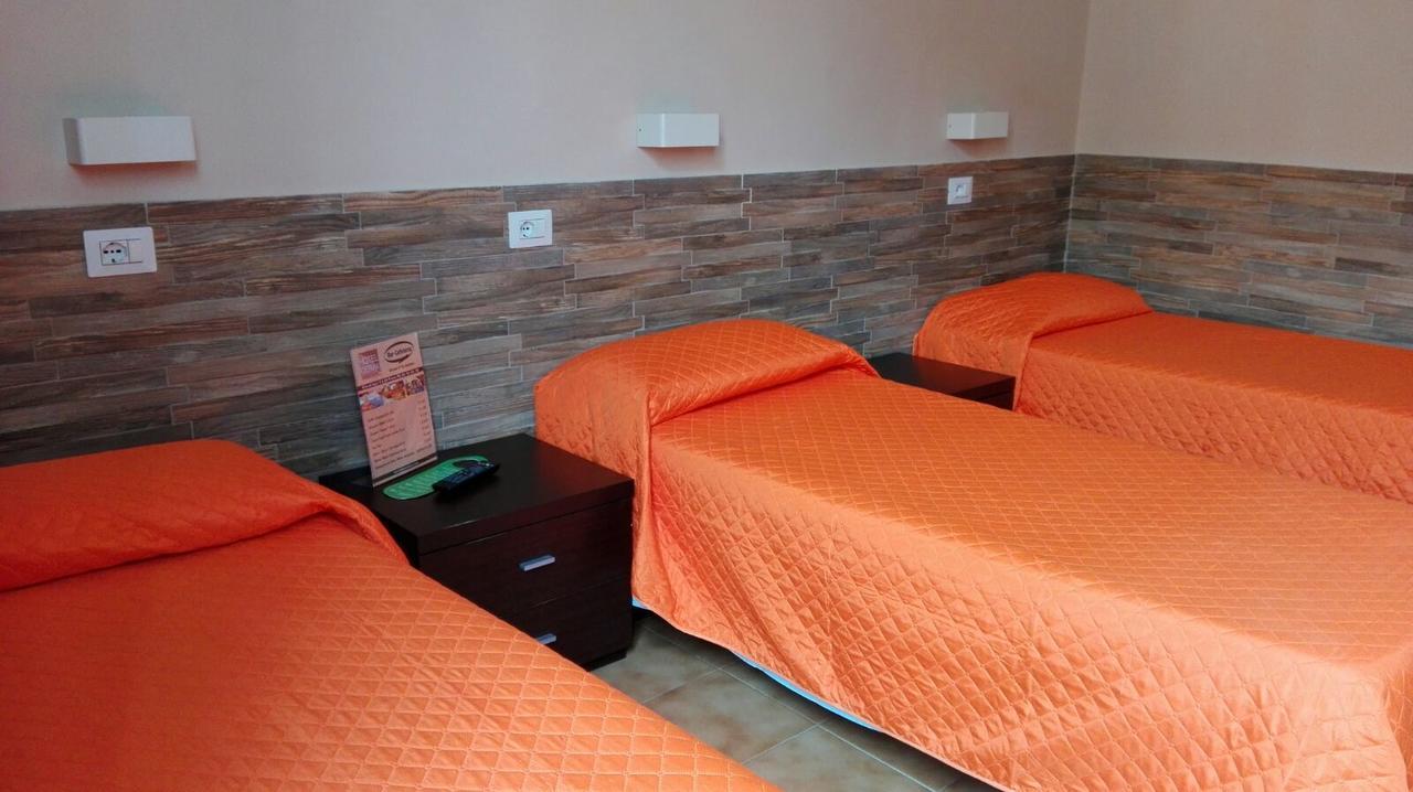 Hotel Cervia Rome Exterior photo